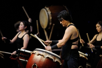 TRANSART26 | 太鼓 –TAIKO The Soul of Japanese Drumming + OUU!D
