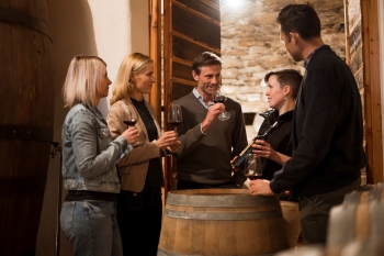Spaziergang & Einkehr beim Bio-Weingut Gruberhof
