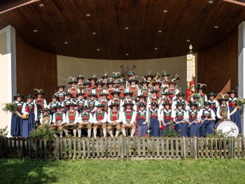 Mattutino per la festa degli Angeli Custodi a Tesido