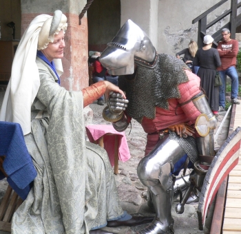 IL CASTELLO RIVIVE