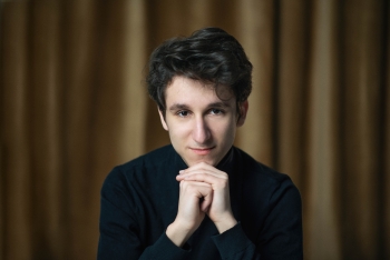 Valentin Magyar