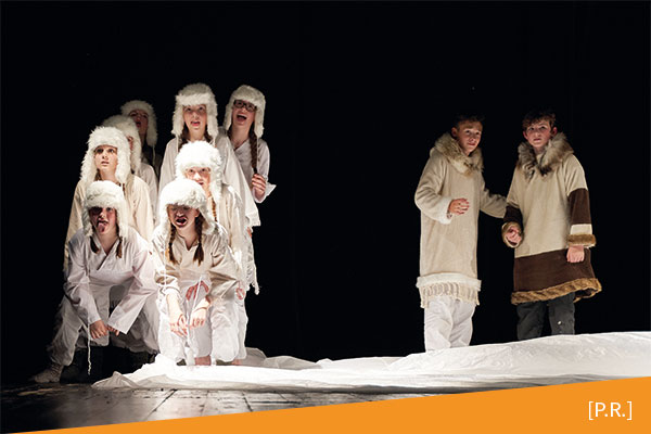 Sapperlot 2026: Jugendtheater bringt die Welt nach Brixen · Il teatro giovanile porta il mondo a Bressanone