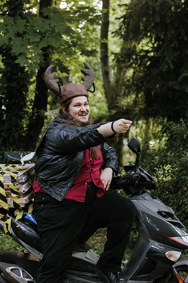 Serafin Schaller: Der Naturnser Liedermacher und Schauspieler im Gespräch